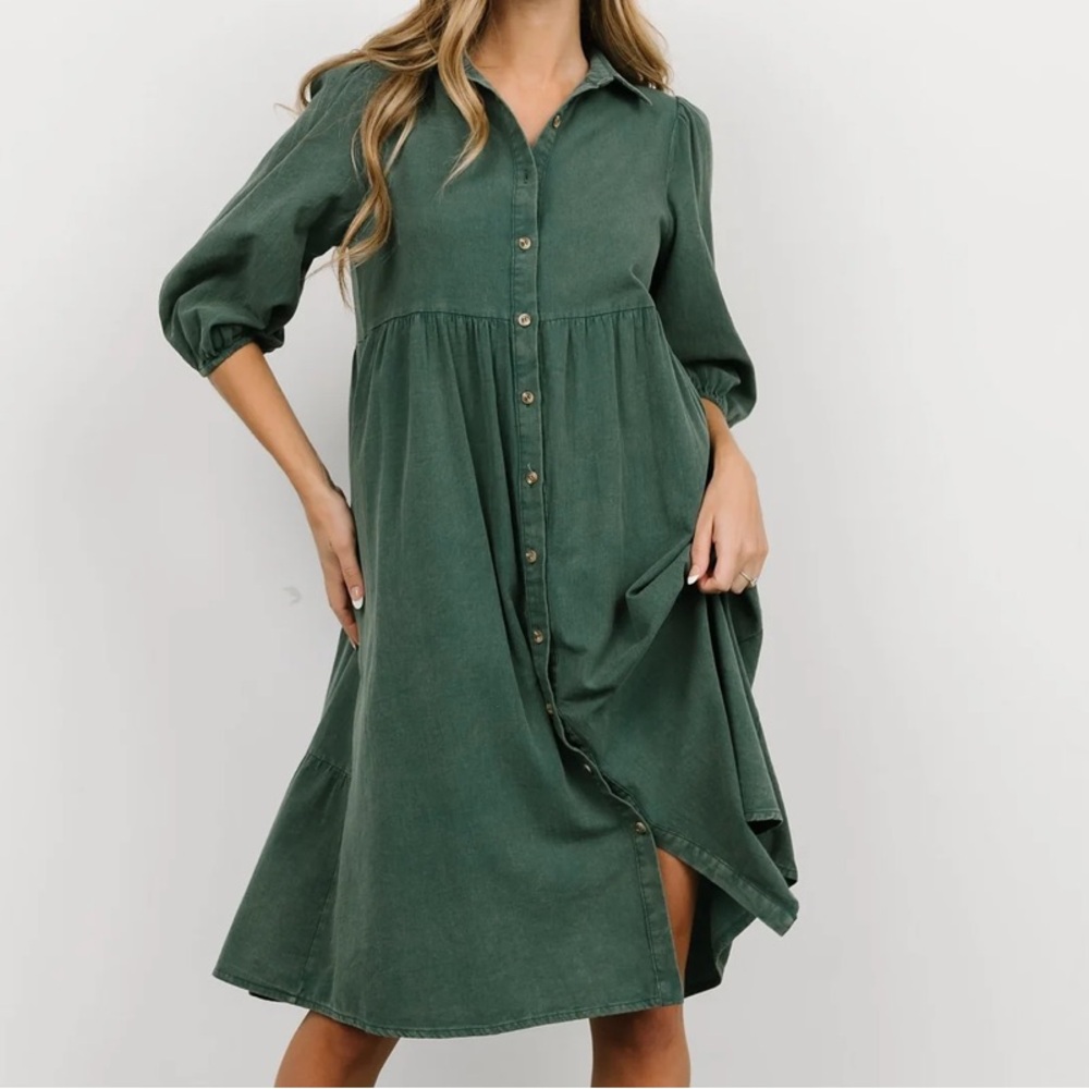 BALTIC BORN Forest Green Button-Up Collared 3/4 Sleeve Casual Midi Dress